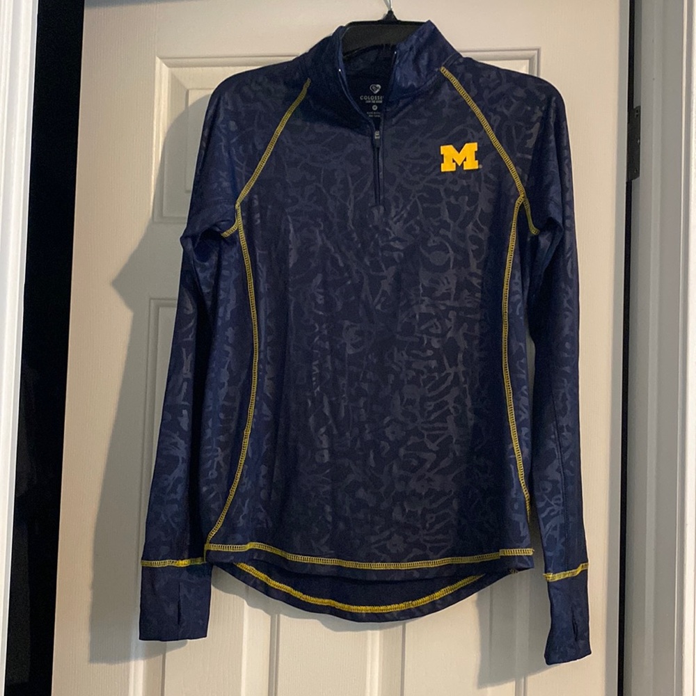 Women’s Michigan Wolverines athletic top